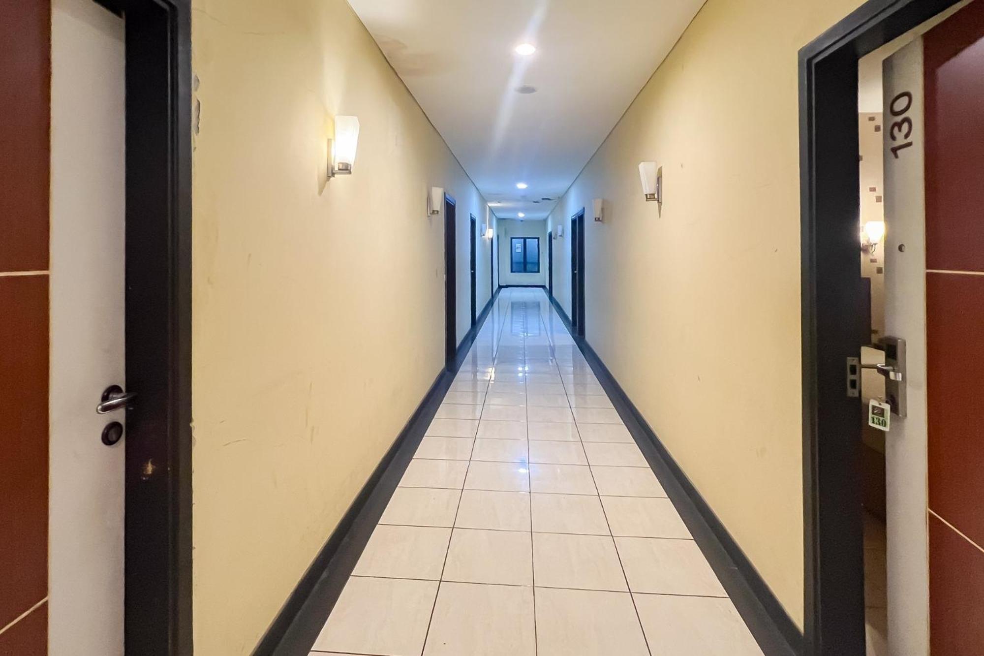 Urbanview Trisula Hotel マカッサル エクステリア 写真