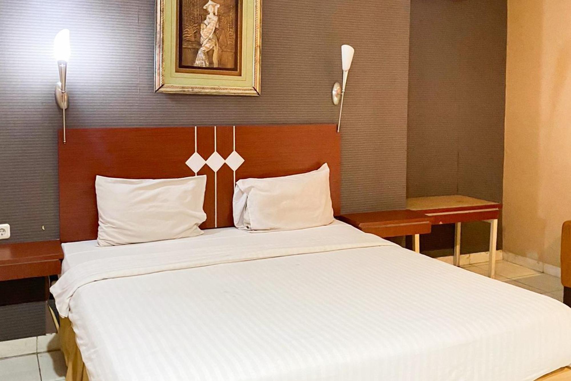 Urbanview Trisula Hotel マカッサル エクステリア 写真